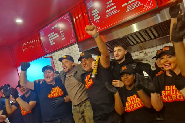 Hundreds queued across Fargate to try Tiktok's favourite potatoes in the new Sheffield Spud Bros.