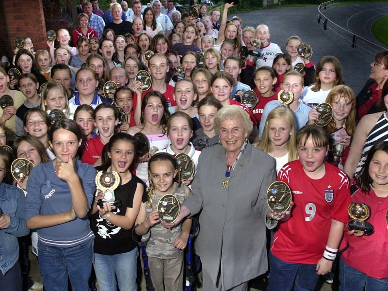 South Hants Glass Youth league prizewinners (2004)
