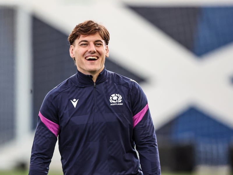 Late introduction for Kinghorn. n/a