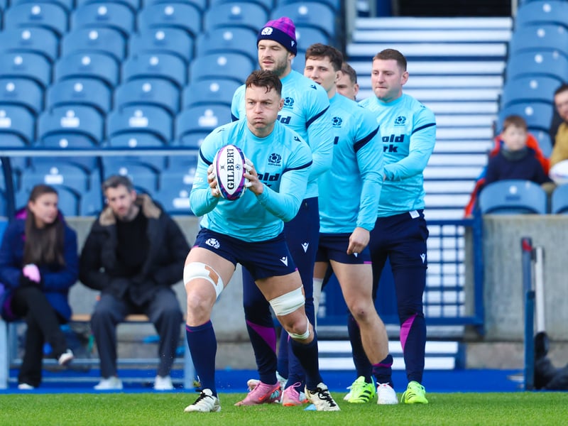 Opened the scoring on 13 minutes - his second try for Scotland - when he burst on to a Dobie pass. Some good carries but tested defensively. 6