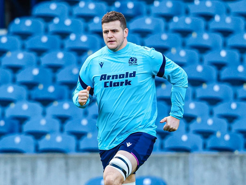 Loads of effort and despite topping the tackle count, he was unable to stem the tide of blue and white Argentina forwards crashing towards Scotland's defence. 5