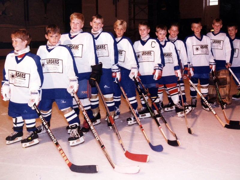 Sheffield Lasers under 12s team at the Silver Blades ice rink in August 1993