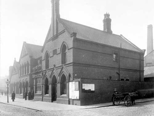 Millgarth Street Police Station, looking from Union Street in May 1908.
