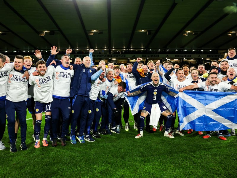 The players celebrate.
