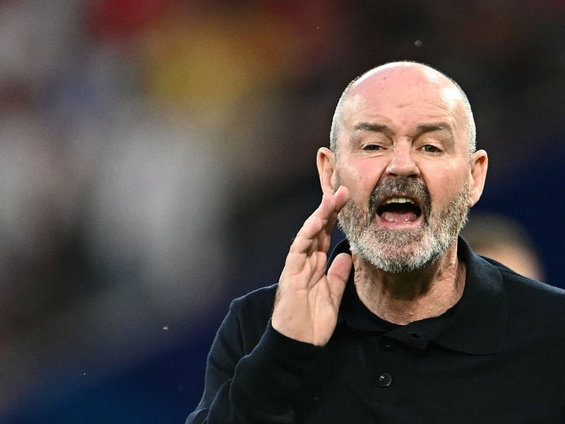"A burning ambition of mine is to take Scotland to a major tournament. It should be the pinnacle of any players' career to get to a World Cup finals with their country."