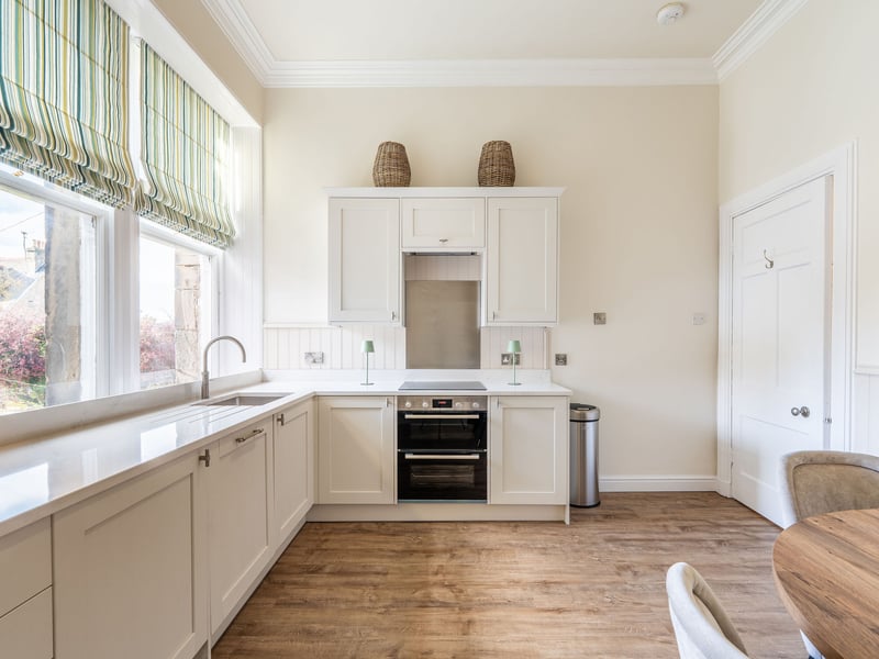 The spacious dining kitchen