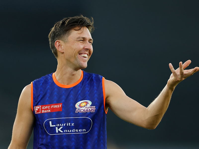 New Zealand fest bowler Trent Boult will reportedly be paid £19.5 million in 2025. He was part of the New Zealand team that won the 2019–2021 ICC World Test Championship and finished as runners-up in two Cricket World Cup finals in 2015 (where he was the joint leading wicket) and 2019. He plays T20 cricket in various leagues around the world, earning megabucks in the process.