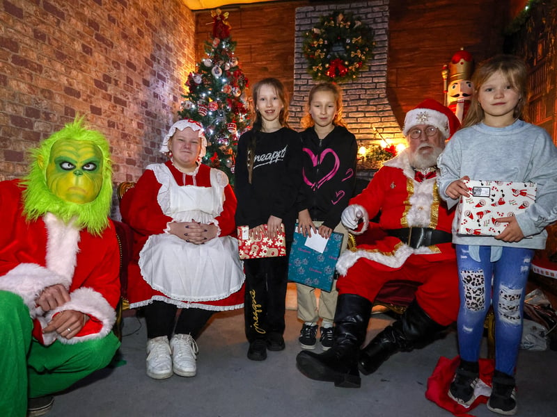 Father Christmas at the opening of Santa's Grotto in Greywell shopping centre, Leigh Park.

Picture: Chris Moorhouse (221125-15)