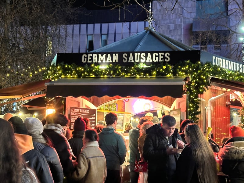 There's not shortage of hot food at the Edinburgh Christmas markets 