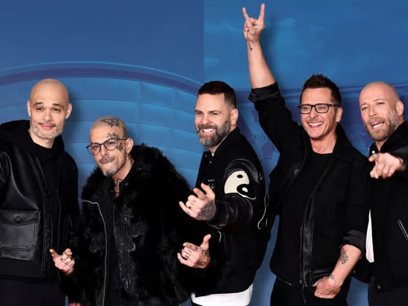 Step back into the late '90s as the iconic boyband Five hits the arena stage once more. Expect a wave of nostalgia and all the pop anthems that defined an era. This is pure, energetic pop fun guaranteed to transport you straight back to the CD:UK days. 📍 Leeds First Direct Bank Arena, Arena Way, Leeds LS2 8AR