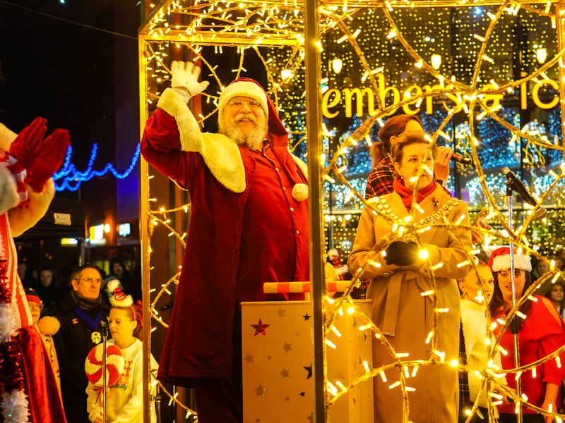Pictured is Santa and Louise Clubley. Pictured by Alec Chapman