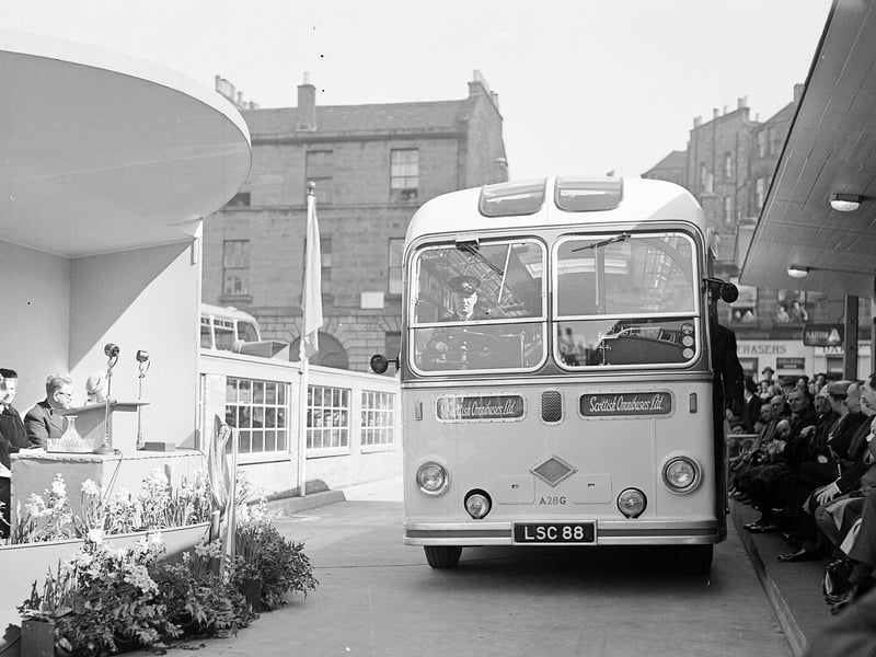 The new Scottish Omnibuses Bus Station in Clyde Street in April 1953.