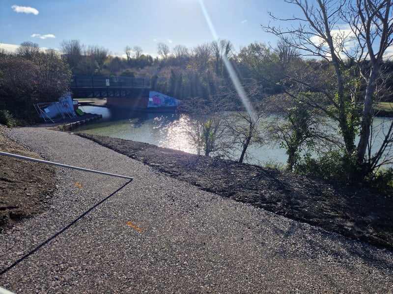 The new footpath connects back up with the footpath under the railway bridge and then leads to Anchorage Park