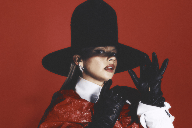 Expect high energy and soaring vocals as self-produced pop powerhouse CHINCHILLA takes over The Wardrobe. Following the viral success of "Little Girl Gone," she is touring her brand of "vicious pop" that blends fierce empowerment with incredibly sharp production. 🎵 Wardrobe, 6 St Peter's Square, Leeds LS9 8AH