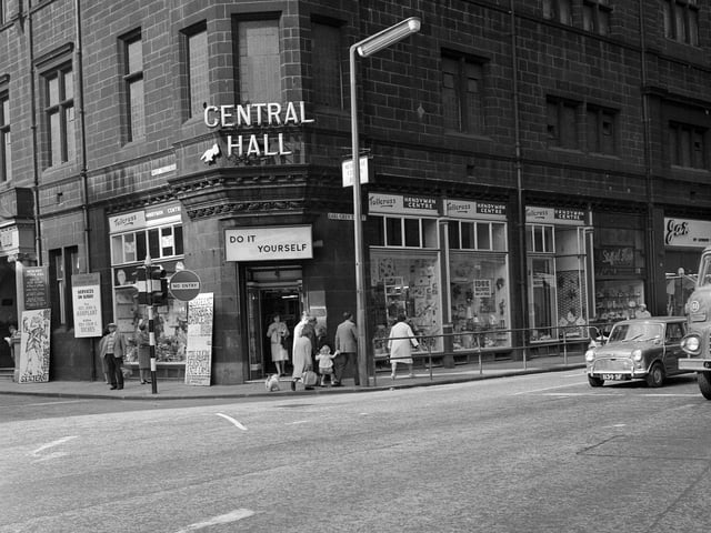 The Tollcross Handyman Centre DIY shop opened on the corner of Earl Grey Street and West Tollcross in 1964.