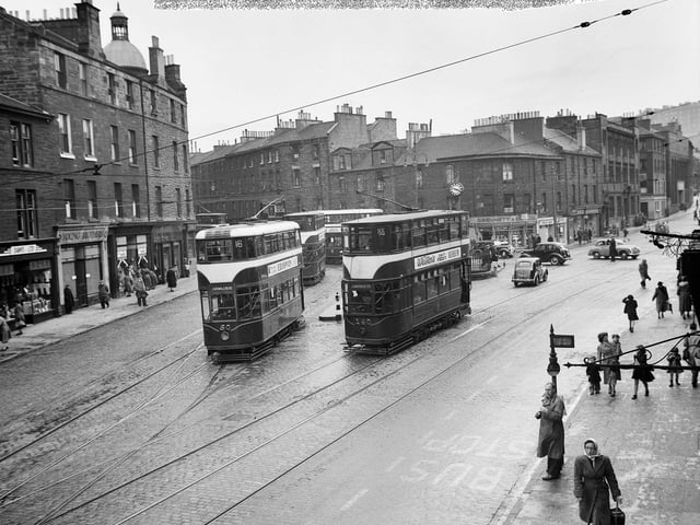 Trams at the Tramway junction at Tollcross in 1952.
