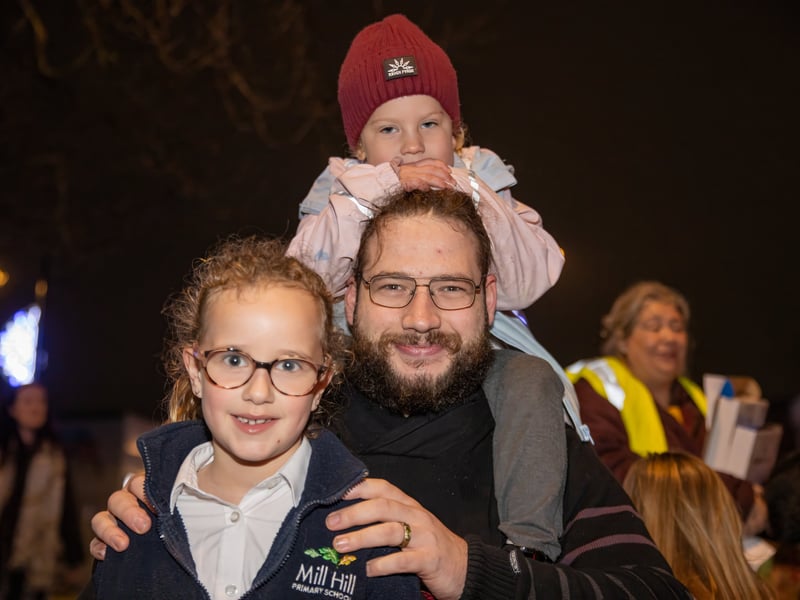 Rave, 6, with dad Paiton and sister Octavia, 4.
