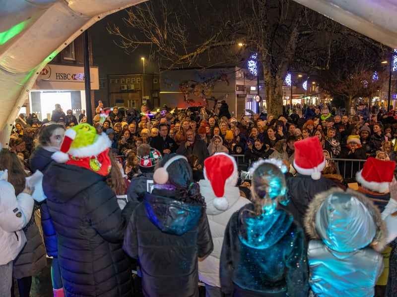 Despite the weather, there was a good tur out as the community came together to start the festive season.