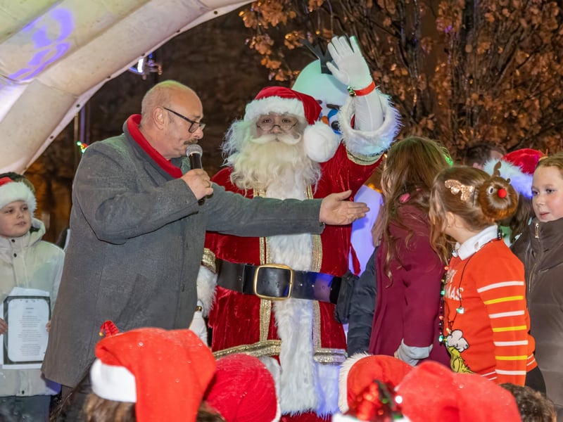The evening featured live music, local choirs, a brass band, and a visit from Santa himself to switch on the lights.
