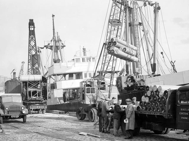 Kirkcaldy harbour and docks in October 1950.