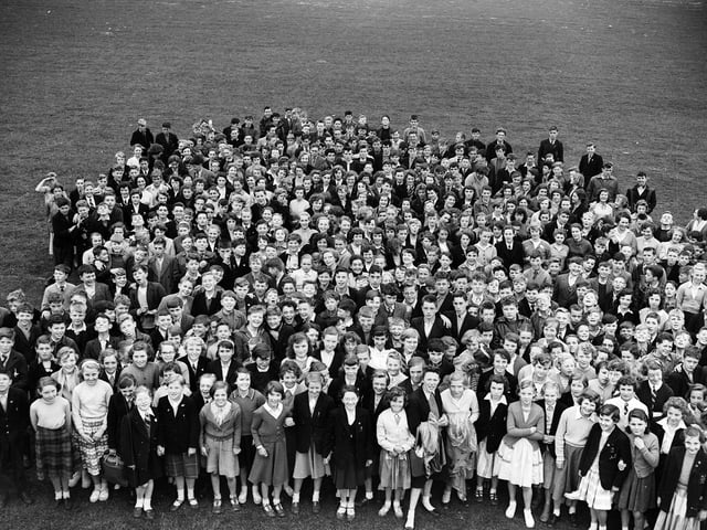 Pupils of Templehall School in June 1958.