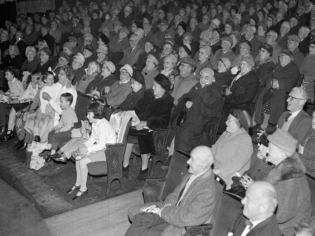 The audience at an 'OAP Show' in Kirkcaldy in December 1964.