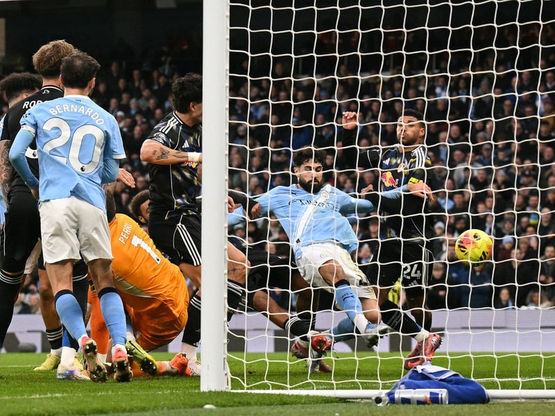7 - Blameless for the first. Got himself pinned on his line by Silva and then couldn't punch clear for the second goal. Foden had too much space and shot through a crowd for the third. Some good kicking. A few good saves.