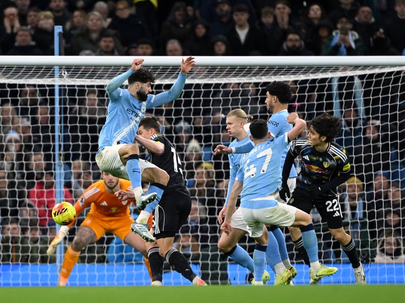 6 - Loads of effort and showed his quality on the ball at times but was guilty of a really poor pass that led to the build up for the City winner.
