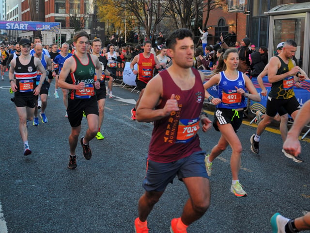 The elite runners set off.
