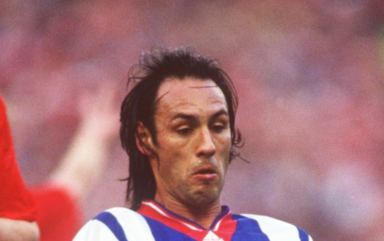 Striker Mark Hateley made a big impact during his time at Portsmouth in the early 1980s, showcasing athleticism and aerial dominance. His 22-goal haul in the 1983–84 season helped raise his profile and led to a move to AC Milan. Hateley’s development at Pompey set the stage for a distinguished career across Europe.