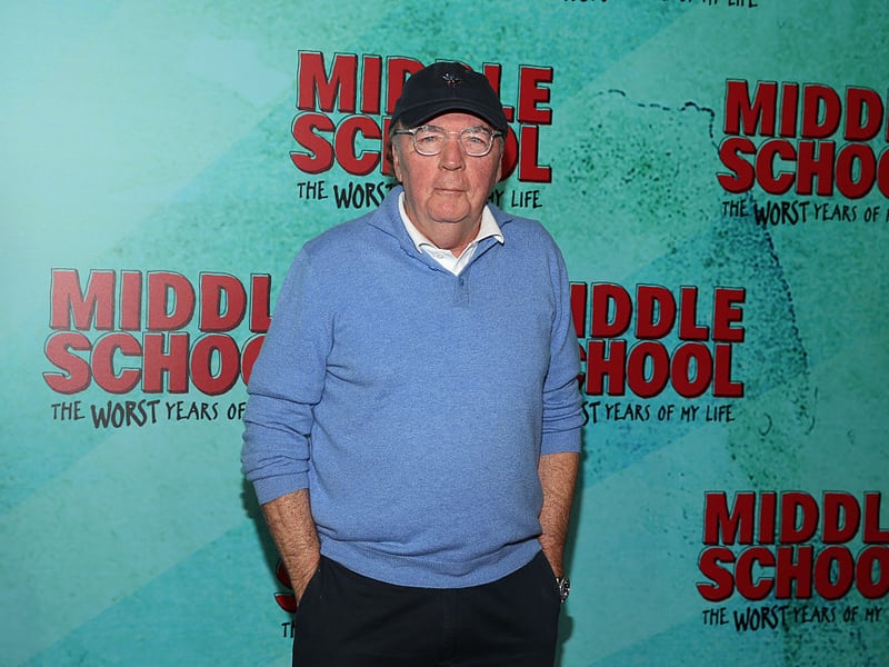 One of the most prolific writers in the world, as well as one of the wealthiest, James Patterson has written in excess of 200 novels spanning thriller, romance, crime and non-fiction genres. With over 425 million books sold, he's earned in the region of $800 million.