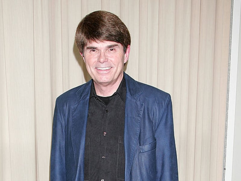 Spanning the genres of horror, fantasty, science fiction and mystery, American author Dean Koontz has published over 105 novels, selling in excess of 450 million copies and earning himself around $200 million. 