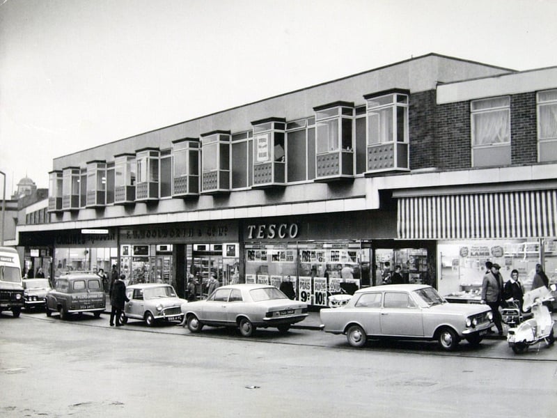 Armley Shopping Centre in November 1968, showing shops including Tesco and Woolworths