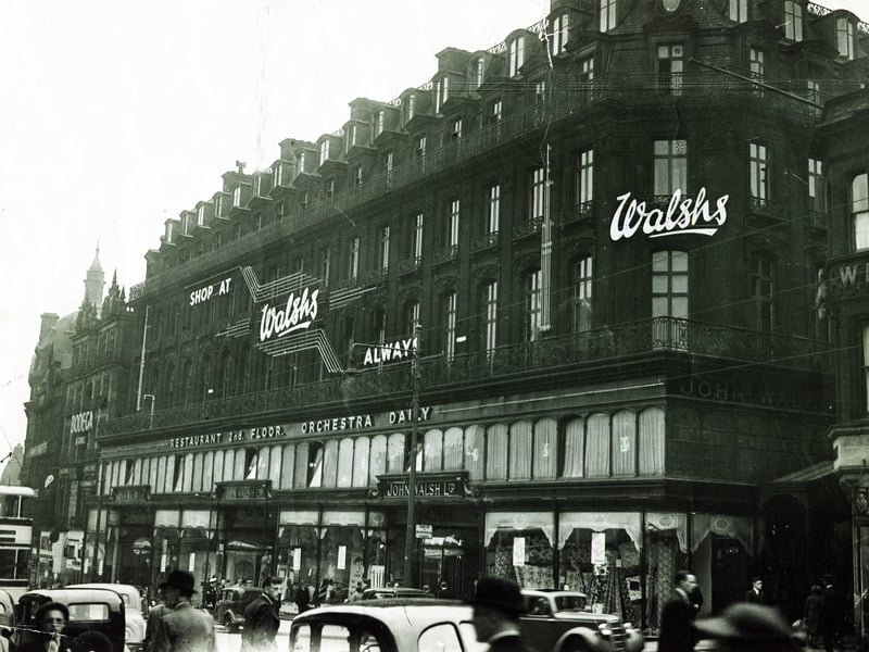 Walsh's department store, High Street, Sheffield, in 1950