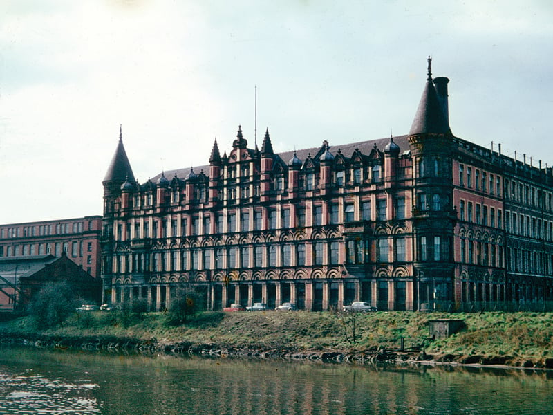 The bread bakery of the United Cooperative Baking Society on Adelphi Street in the mid-1960s. The Society was founded in 1886, with bakeries in McNeil Street and Rutherglen Road. This block, facing Glasgow Green, was added in 1908. It was demolished in 1977.