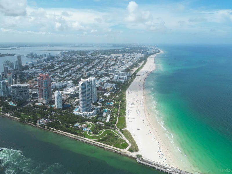 Comfortably the mot expensive host city to grab a pint, Miami serves as a coastal metropolis with a metropolitan population of over 6.2 million. Nicknamed the “Magic City” for its explosive early-20th-century growth, it serves as the main gateway between the United States and Latin America.