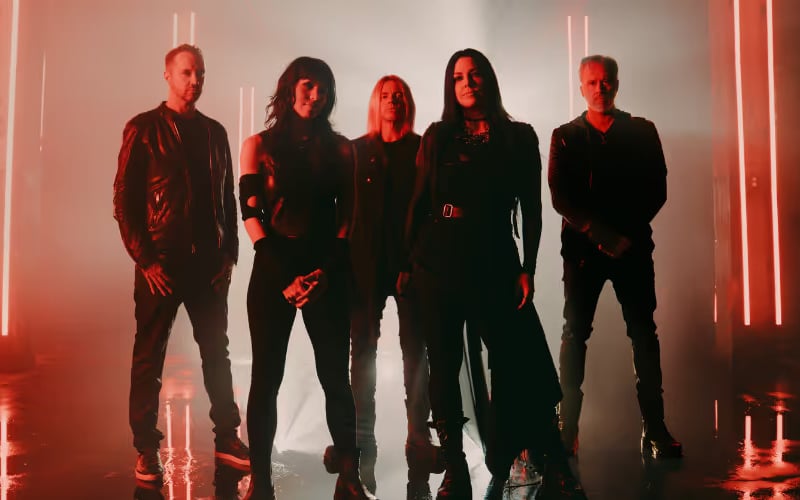 Amy Lee’s hauntingly beautiful vocals lead the charge as the gothic rock legends return. Expect a powerful set featuring their symphonic metal masterpieces and hits like 'Bring Me to Life.'