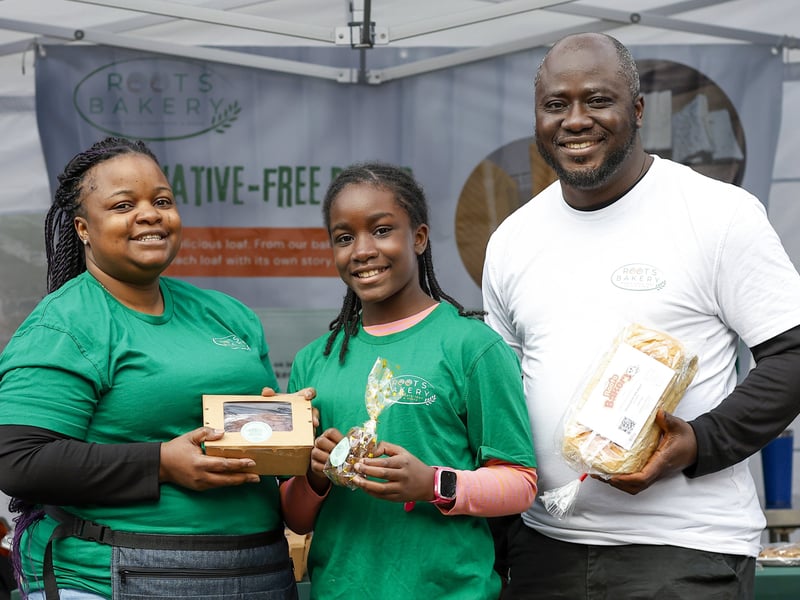The Bamidele family who own Roots Bakery, from left, Bose, Bernice, 11, and Oluwaseye. Small Business Taster Christmas Market. Entrepreneurs showed off their products at a Portsmouth City Council and Portsmouth Creates initiative in Commercial Road, Portsmouth
Picture: Chris Moorhouse (301125-05)