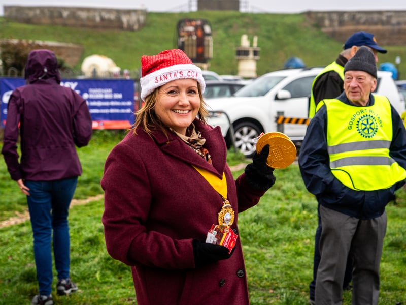 People braved the weather to take part in the Gosport Rotary Club's Christmas Pud 5k at Stokes Bay this weekend. 

Pictured: People taking part in the fun run. 


Picture: Alec Chapman