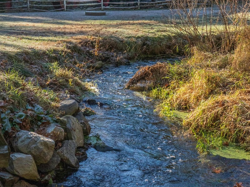 Nearby Massachusetts towns like Athol (from Atholl) and Lenox (from Lennox) have Scottish origins, often named by settlers with Scottish ties honouring their homeland regions.