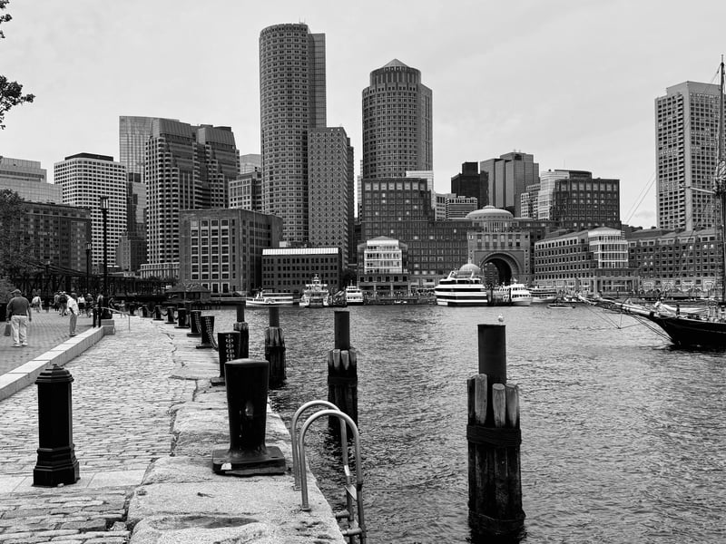 Massachusetts hosts an annual Highland Games, primarily the popular Glasgow Lands Scottish Festival and the No Fame Games in Milford (which takes place in June!), pipe bands, and traditional Scottish culture. Many other similar events also take place in the broader New England region.
