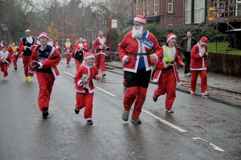 15 photos capture Leeds Santa Dash 2025 as hundreds of Santas bring ...