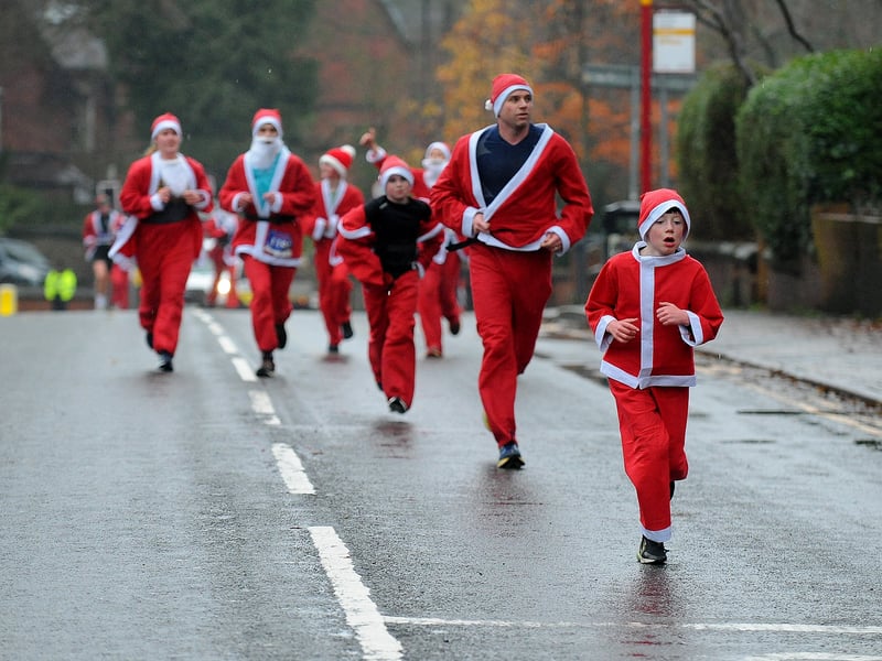 Runners on their way to the finish line.