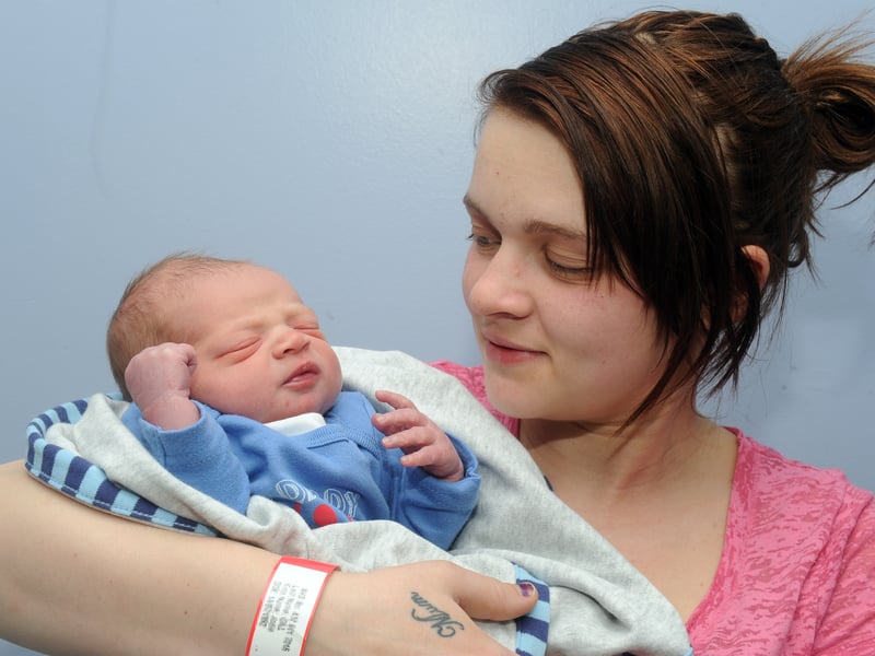 Mum Jodie Gill from Whinmoor with baby CJ Wright born at 1.21am on New Year's Day at St James's Hospital weighing 6lb 11oz.