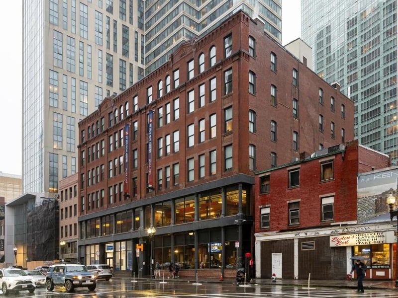 Smack bang in the middle of downtown Boston comes this three star hotel, which comes with an impressive 8.5 rating on Booking.com. Around a 30 minute drive from the location of Scotland's opening games, prices start at £113 per night.
