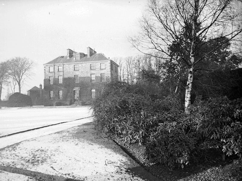 Inverleith House at the Royal Botanical Gardens in April 1960.