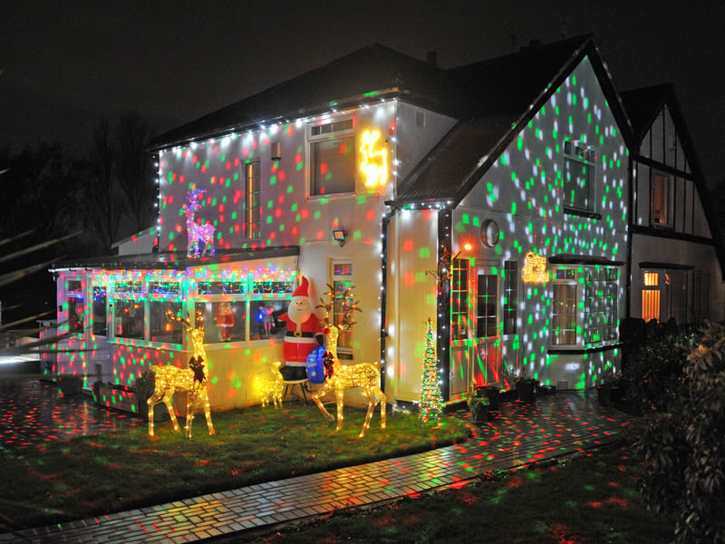 Jeff Normans's garden in The Drive, Alwoodley, helps him raise money for Sue Ryder.