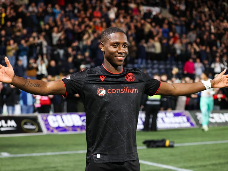 The defender is expected to miss the rest of the season with a groin issue.