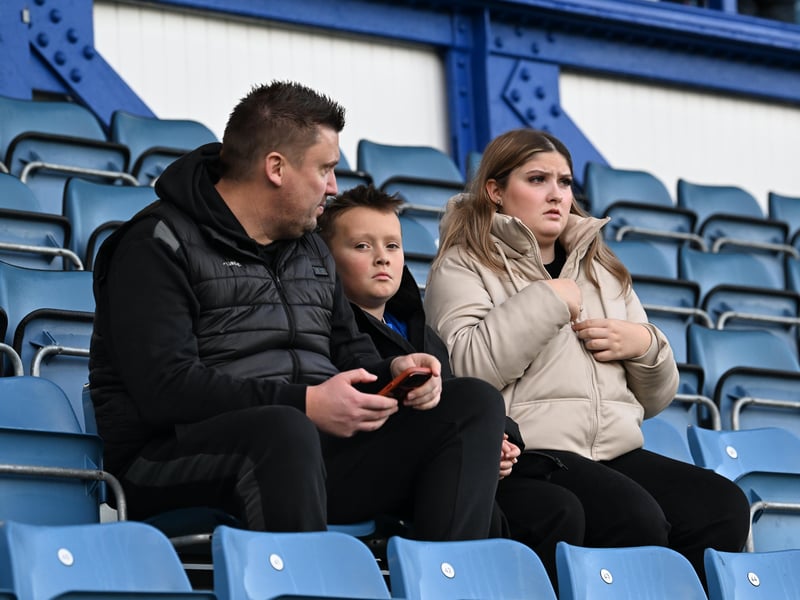 Pompey returned to winning ways in the Championship on Saturday afternoon, coming from behind to claim a 2-1 triumph against Blackburn in front of 19,652 supporters inside Fratton Park. 