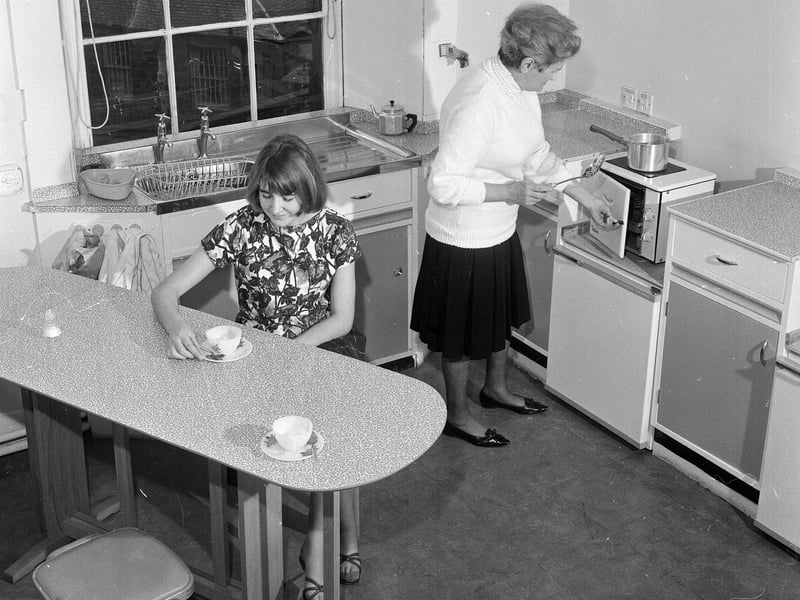 A kitchen at the YWCA in Lothian Road in November 1964.